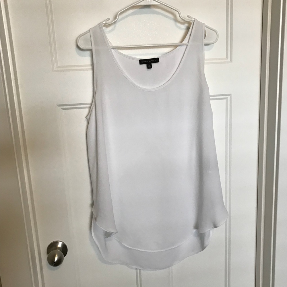 White float banana republic tank top size M